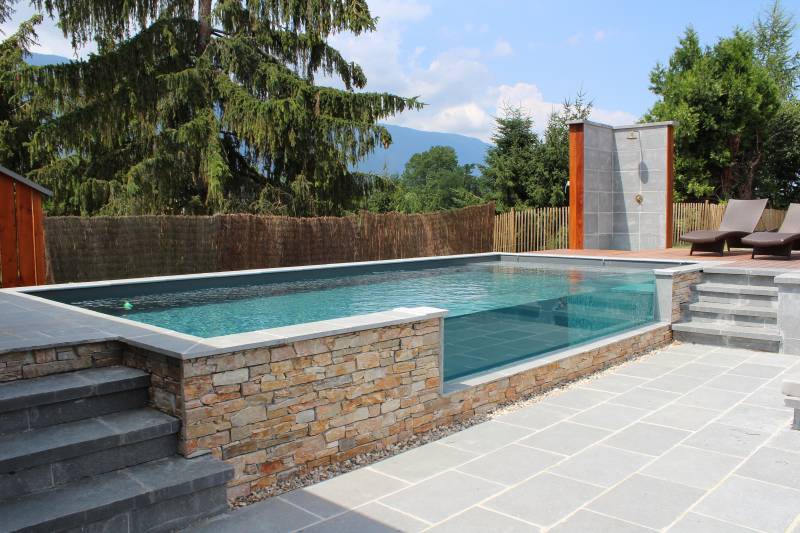Installation d'une Piscine avec vitrage à la Motte Servolex