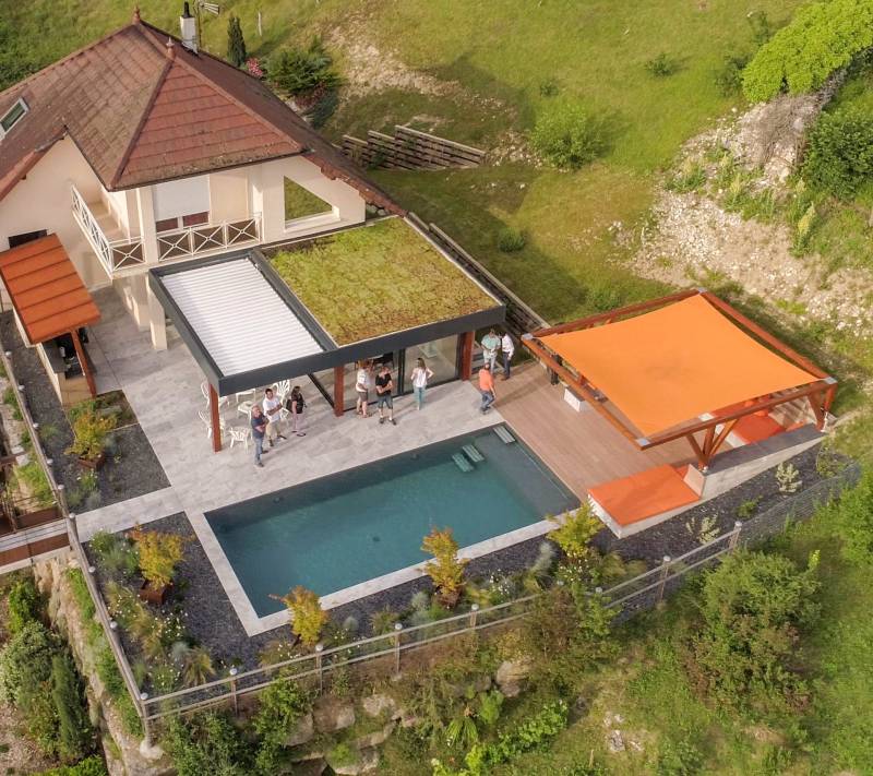 Piscine béton enterrée autour de Yenne 